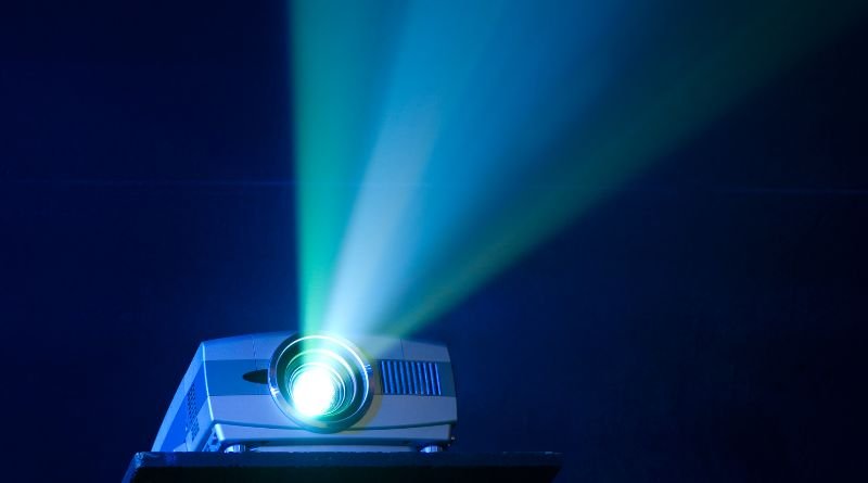 4K Projectors for Home Theater Beamers Worth Buying